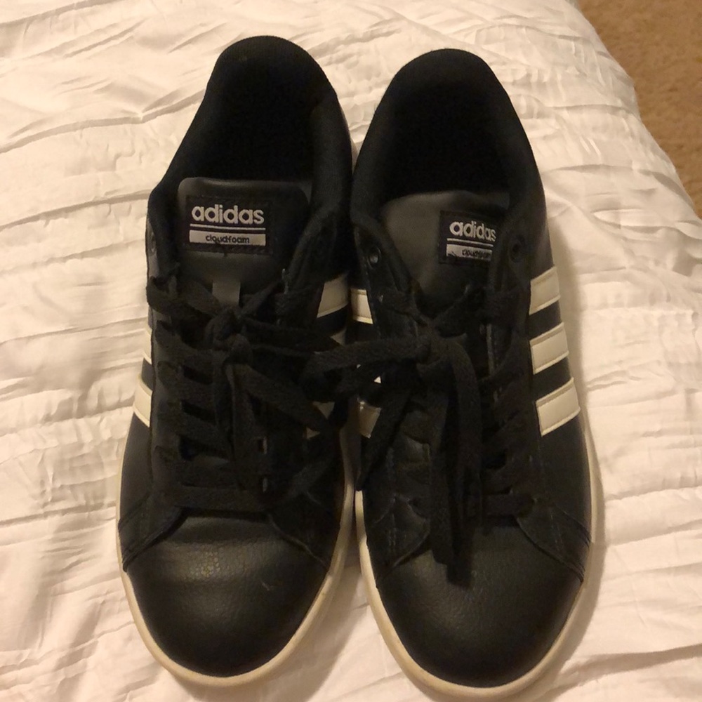 Cloud foam adidas shoes